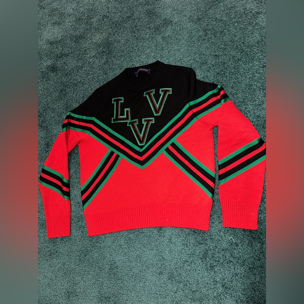 LOUIS VUITTON men’s sweater, size M